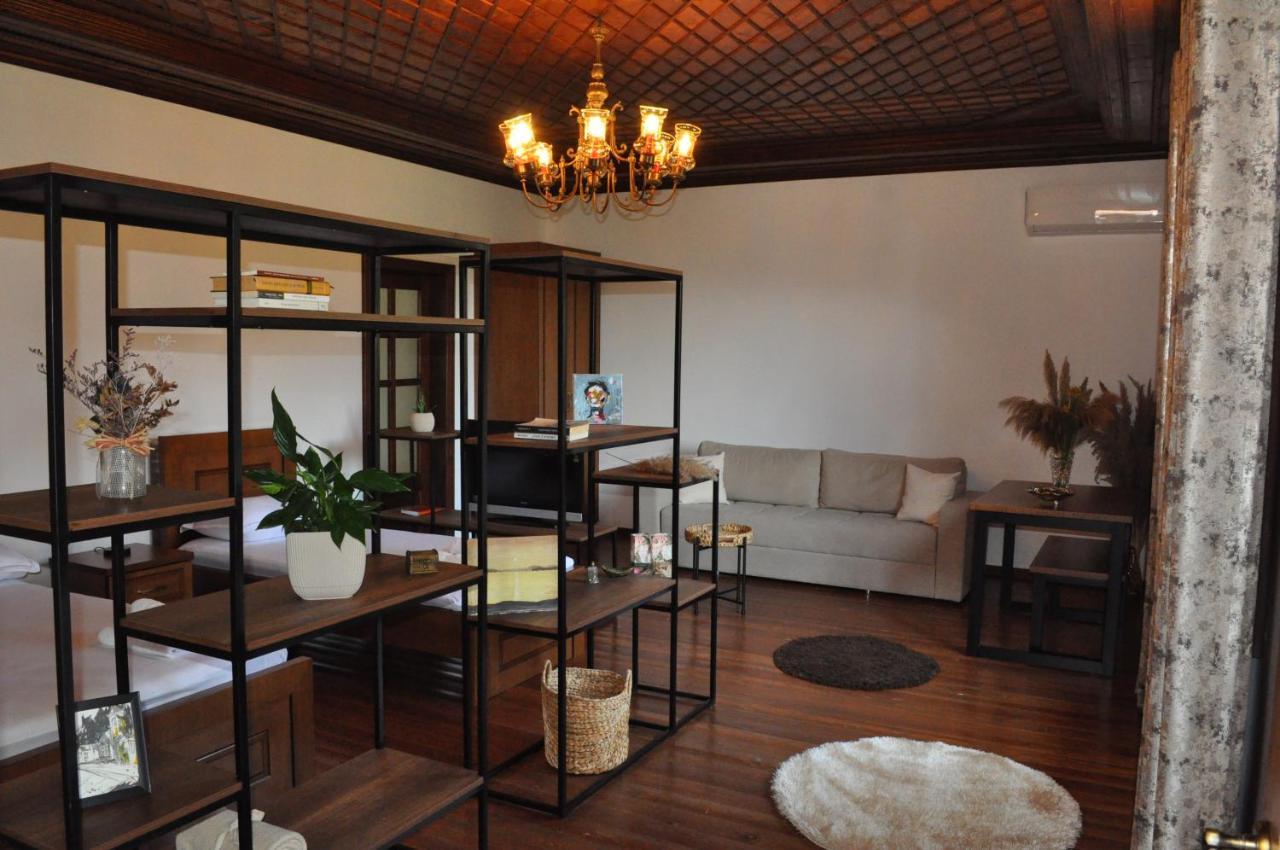 Timber Guest House Berat Exterior photo